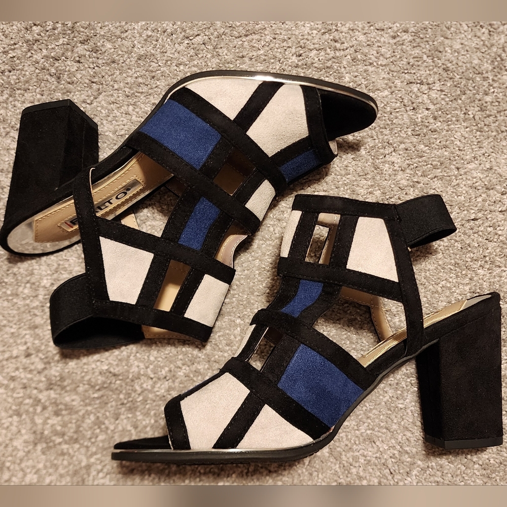 Rialto "Welth" open toe heeled sandals, navy/tan multi-color sueded, sz: 8.5 NIB - Picture 3 of 11